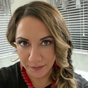 Meet your Posher, Posh